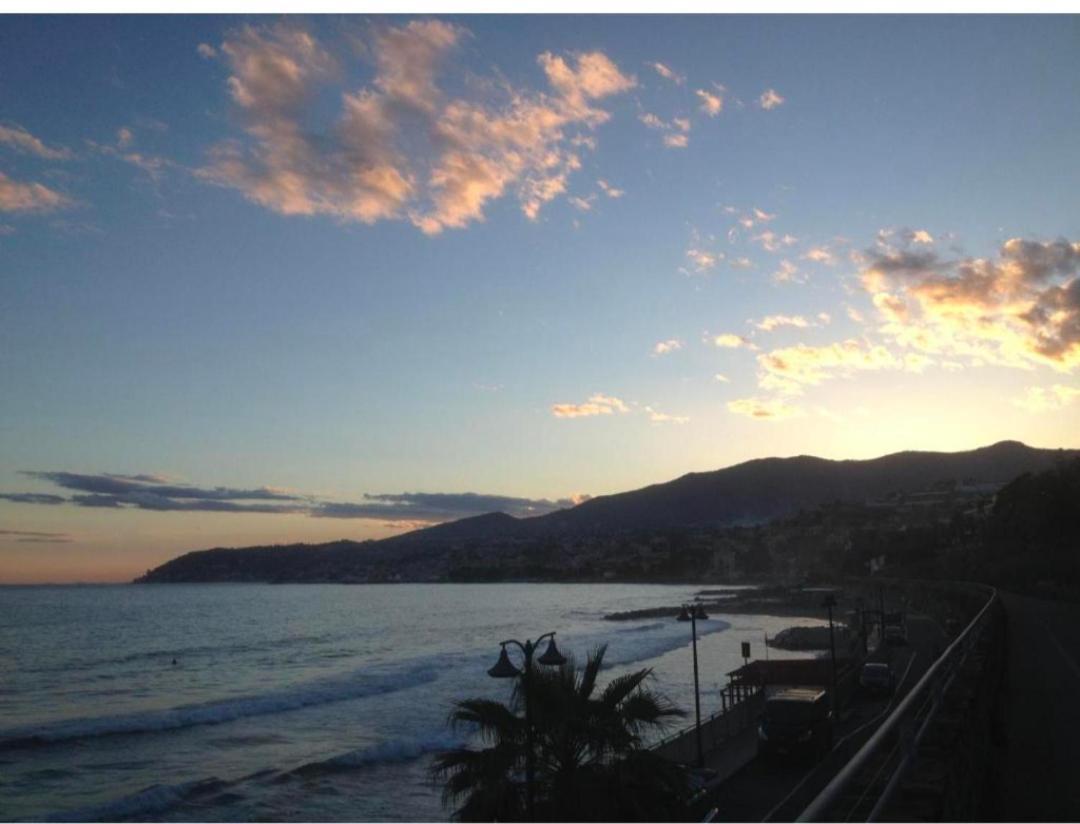 Marine Sea View Διαμέρισμα Σαν Ρέμο Εξωτερικό φωτογραφία